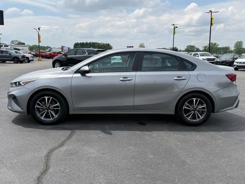 Gray 2023 Kia Forte LXS