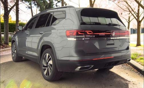 2025 Volkswagen Atlas 2.0T SE w/Technology 4MOTION