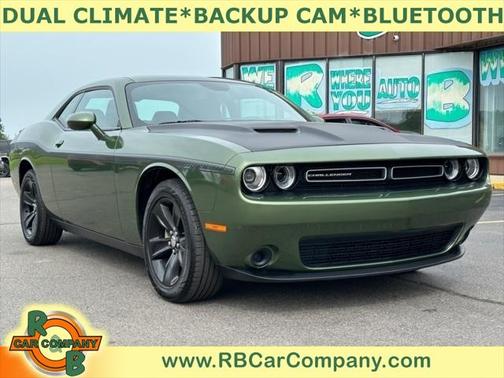 2021 Dodge Challenger SXT