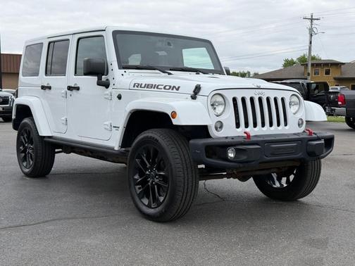 White 2015 Jeep Wrangler Unlimited Rubicon