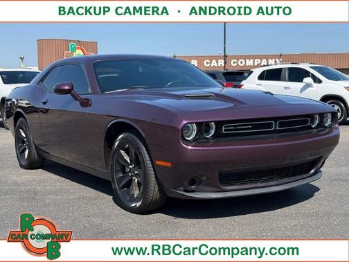 2022 Dodge Challenger SXT
