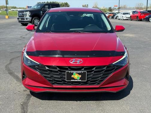 2021 Hyundai ELANTRA Preferred IVT