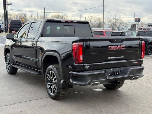 2022 GMC Sierra 1500 AT4