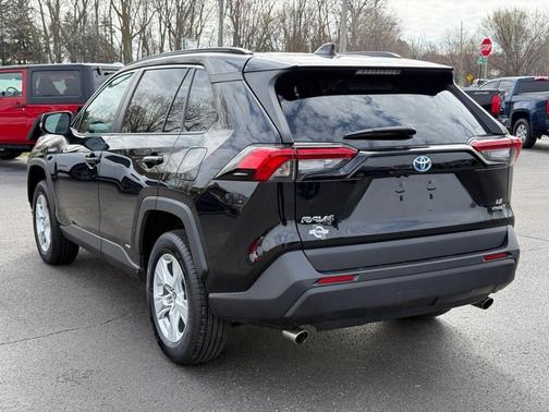 2019 Toyota RAV4 Hybrid LE