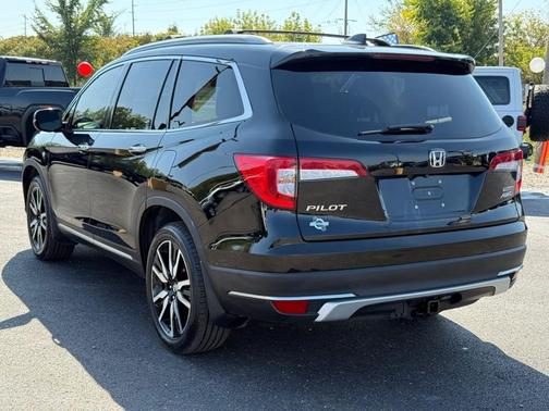 2020 Honda Pilot Touring 8-Passenger
