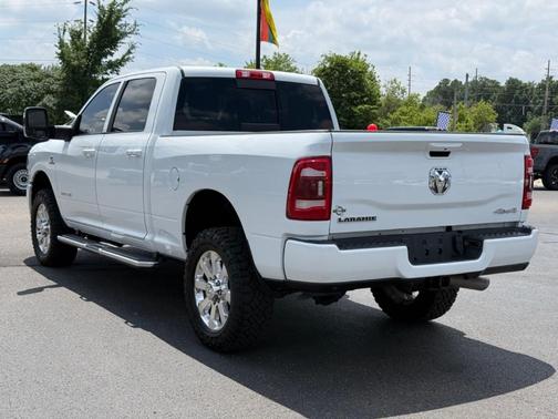 Bright White Clearcoat 2023 RAM 2500 Laramie