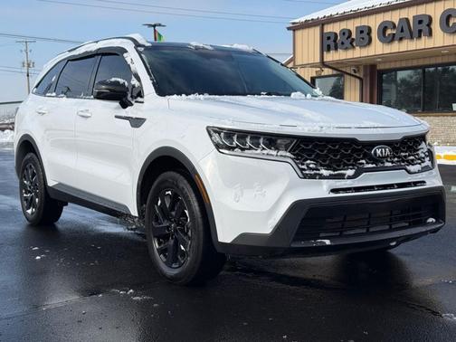 2021 Kia Sorento S