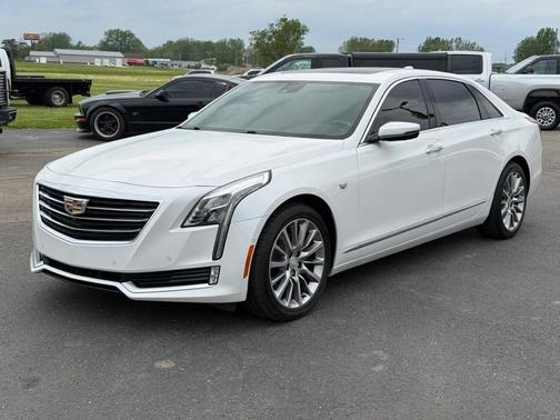 White 2018 Cadillac CT6 3.6L Luxury