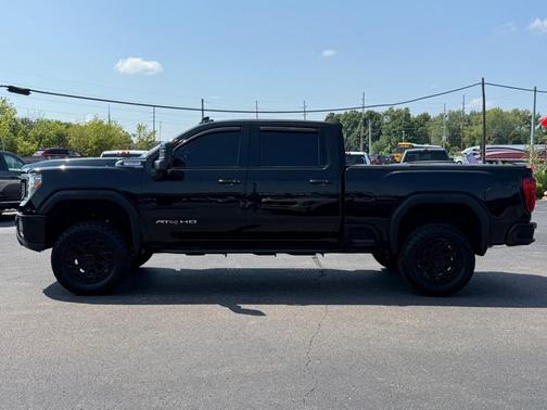 2021 GMC Sierra 2500 AT4