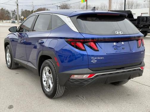 2022 Hyundai TUCSON SE