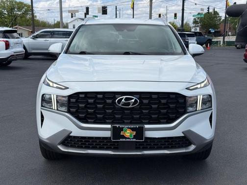 White 2023 Hyundai SANTA FE SEL 2.4