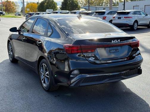 2022 Kia Forte LXS