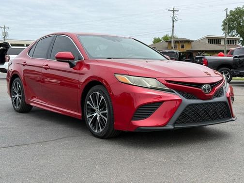 Red 2019 Toyota Camry LE