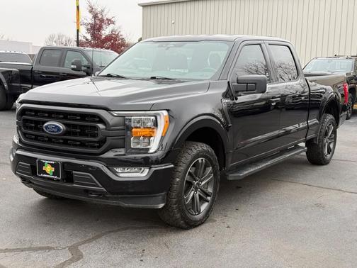 Agate Black Metallic 2022 Ford F-150 XLT