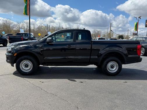 Black 2022 Ford Ranger XL