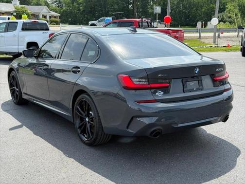 2021 BMW 330e xDrive