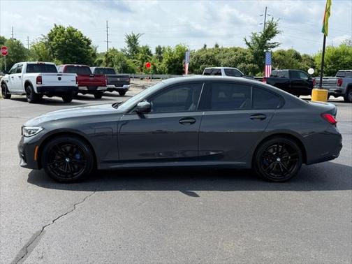 2021 BMW 330e xDrive