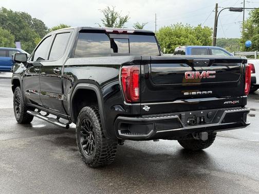 2023 GMC Sierra 1500 AT4X