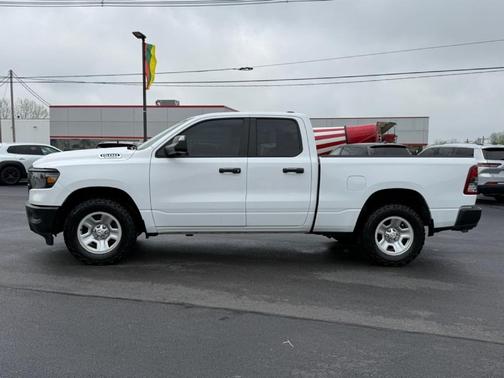 Bright White Clearcoat 2024 RAM 1500 Tradesman