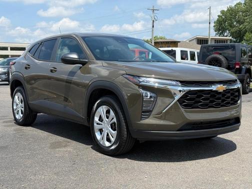 Harvest Gold / Bronze 2024 Chevrolet Trax LS