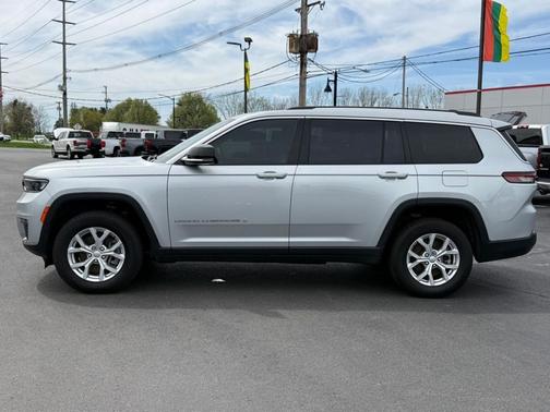 Silver 2023 Jeep Grand Cherokee L Limited