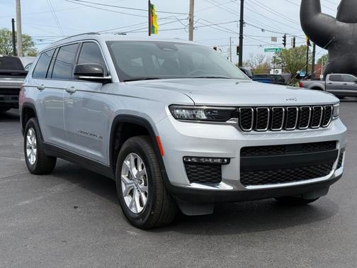 Silver 2023 Jeep Grand Cherokee L Limited