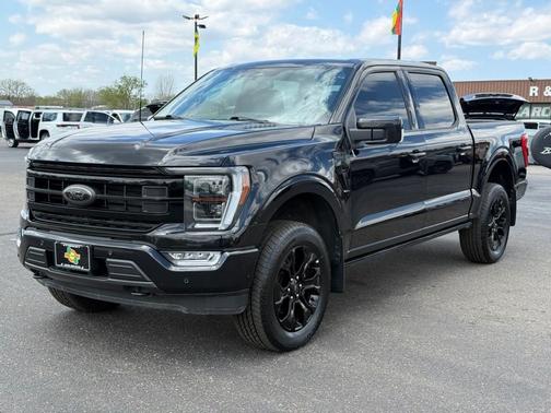 Black 2023 Ford F-150 Lariat