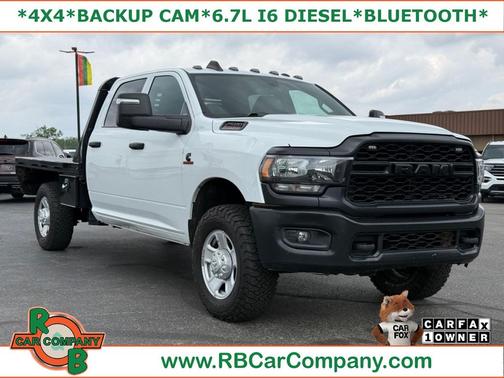 White 2024 RAM 2500 Tradesman Crew Cab 4x4 8' Box