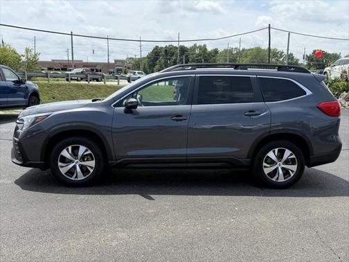 2023 Subaru Ascent Premium 8-Passenger