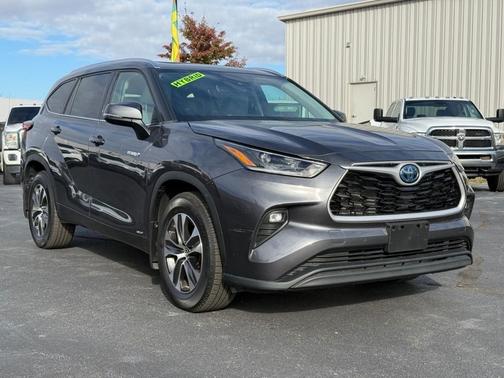2021 Toyota Highlander Hybrid XLE
