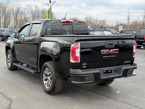 Black 2021 GMC Canyon AT4