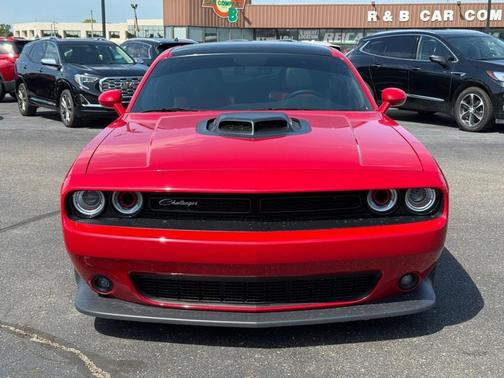 2016 Dodge Challenger R/T Scat Pack