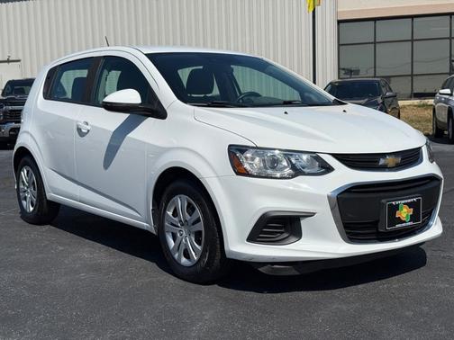 2020 Chevrolet Sonic FWD Hatchback 1FL 5-Door