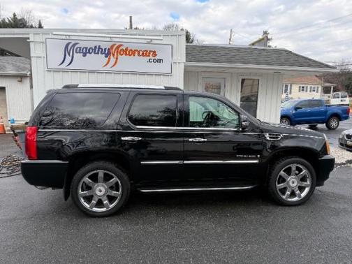 2009 Cadillac Escalade Base