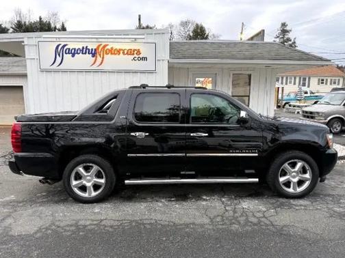 2011 Chevrolet Avalanche 1500 LTZ