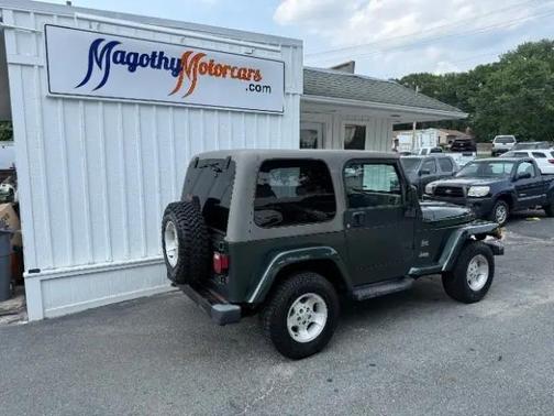 Shale Green Metallic Clearcoat/Dark Khaki Soft Top 2003 Jeep Wrangler Sahara