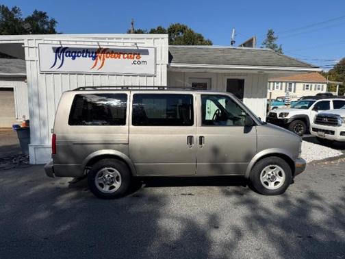 2005 Chevrolet Astro Base