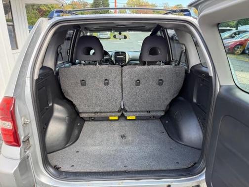 2005 Toyota RAV4 Base