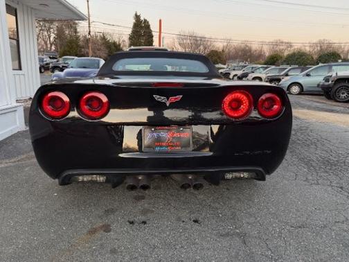 2006 Chevrolet Corvette Base