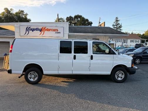 2015 Chevrolet Express 2500 Work Van