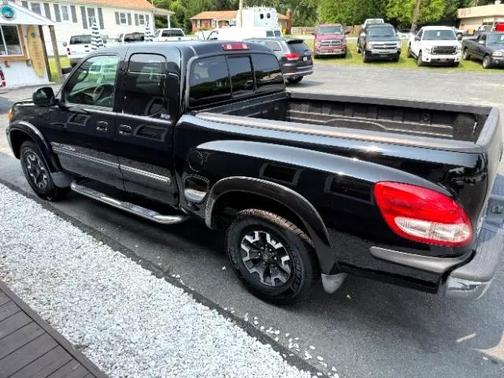 2004 Toyota Tundra SR5