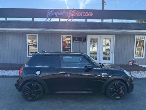 2017 MINI Hardtop John Cooper Works