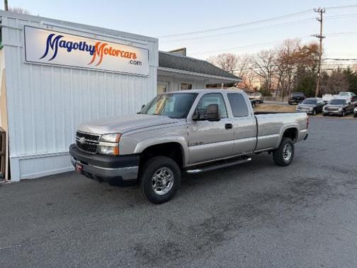 2007 Chevrolet Silverado 2500 LT1 H/D Extended Cab Classic