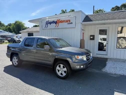 Polished Metal Metallic 2011 Honda Ridgeline RTL