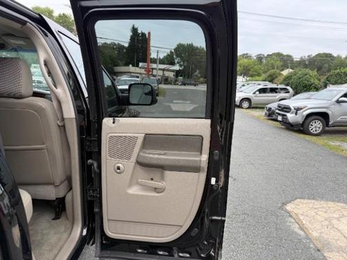 2006 Dodge Ram 3500 SLT/Sport