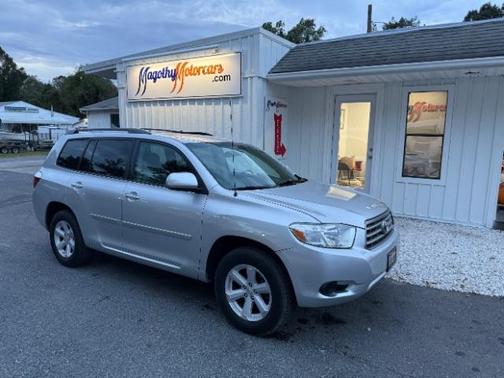 2010 Toyota Highlander SE
