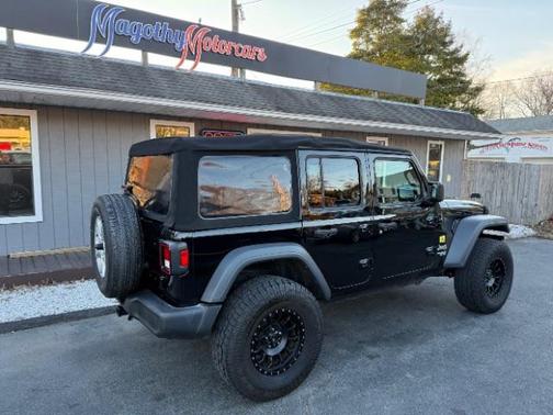 2018 Jeep Wrangler Unlimited Sport