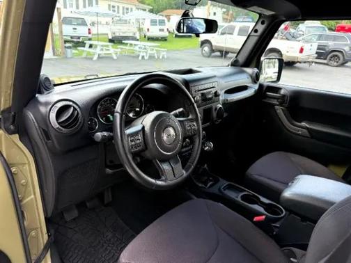 2013 Jeep Wrangler Unlimited Sport
