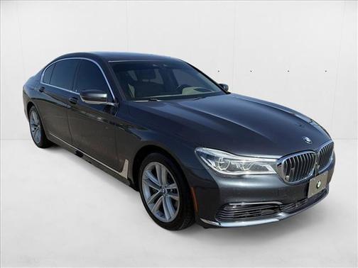 2016 BMW 750 i xDrive
