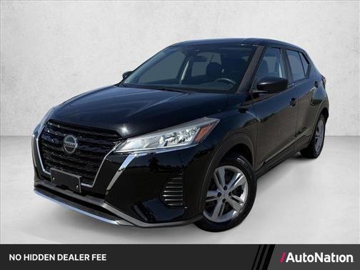 Super Black 2021 Nissan Kicks S
